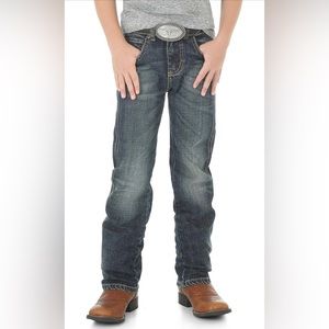Like new youth Wrangler Retro jeans size 12.